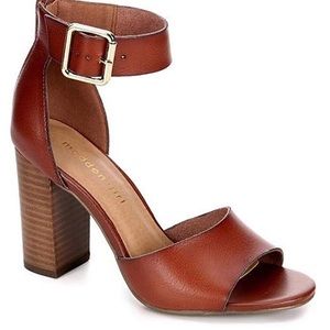 Open toe ankle block heels